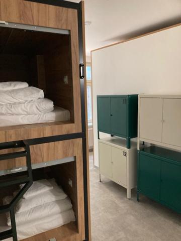 Capsule Hostel Andel Centre Spirit براغ المظهر الخارجي الصورة
