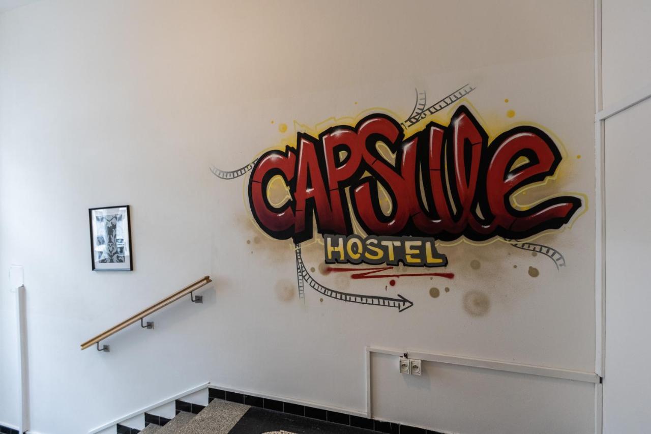 Capsule Hostel Andel Centre Spirit براغ المظهر الخارجي الصورة